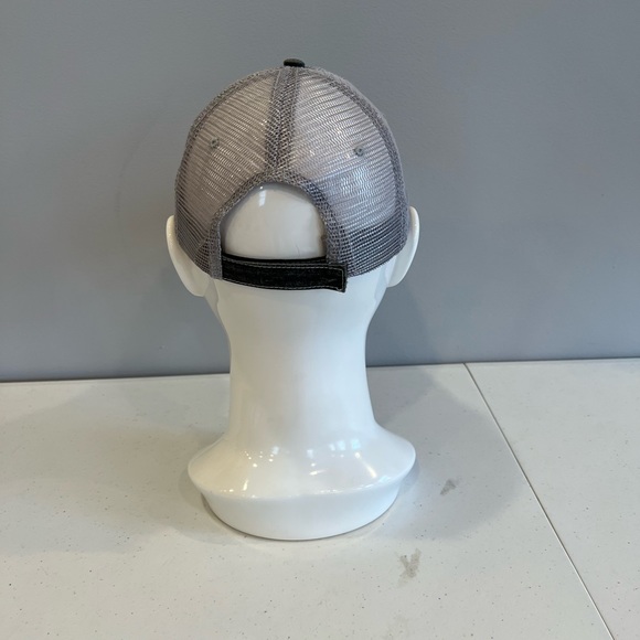 Lake Life distressed unisex trucker hat - Picture 3 of 5